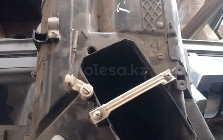 Корпус радиатора печки за 10 000 тг. в Алматы