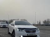 Toyota Camry 2013 годаүшін10 700 000 тг. в Шымкент – фото 2