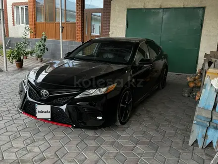 Toyota Camry 2018 года за 12 888 888 тг. в Алматы – фото 4