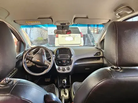 Chevrolet Spark 2017 года за 3 980 000 тг. в Шымкент – фото 10