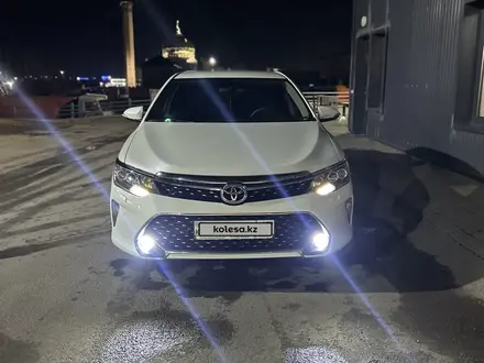 Toyota Camry 2017 года за 12 700 000 тг. в Шымкент – фото 6