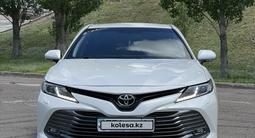 Toyota Camry 2020 года за 13 000 000 тг. в Астана – фото 4