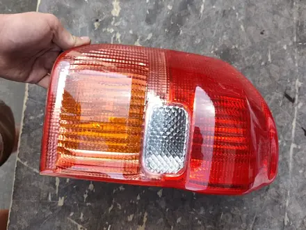 Задний фонарь toyota RAV4 за 50 000 тг. в Алматы – фото 4