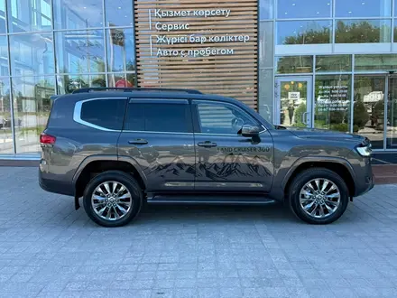 Toyota Land Cruiser 2021 года за 52 500 000 тг. в Костанай – фото 17