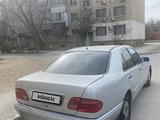 Mercedes-Benz E 280 1997 года за 2 400 000 тг. в Актау – фото 4