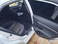 Toyota Camry 2018 годаүшін12 800 000 тг. в Актобе – фото 2