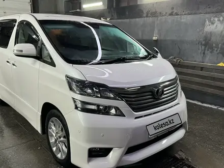 Toyota Vellfire 2010 года за 6 000 000 тг. в Атырау – фото 2