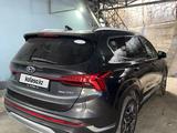 Hyundai Santa Fe 2021 года за 14 000 000 тг. в Алматы – фото 2