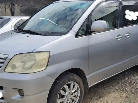 Toyota Noah 2002 года за 5 700 000 тг. в Усть-Каменогорск – фото 3