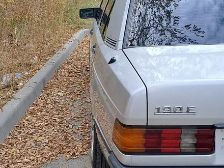 Mercedes-Benz 190 1987 года за 1 500 000 тг. в Темиртау – фото 2