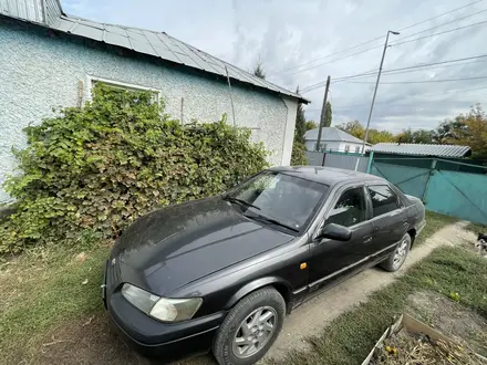 Toyota Camry Gracia 1997 года за 2 850 000 тг. в Урджар – фото 2