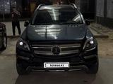 Mercedes-Benz GL 400 2015 года за 19 000 000 тг. в Актау