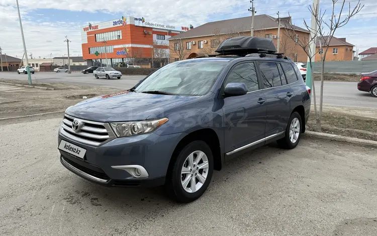 Toyota Highlander 2012 года за 11 000 000 тг. в Атырау