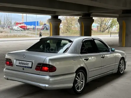 Mercedes-Benz E 280 1996 года за 2 800 000 тг. в Алматы – фото 7