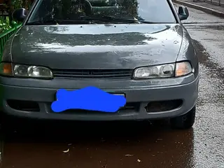 Mazda Cronos