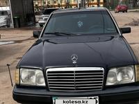 Mercedes-Benz E 200 1993 года за 1 600 000 тг. в Алматы