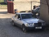 Mercedes-Benz E 230 1991 года за 800 000 тг. в Шымкент