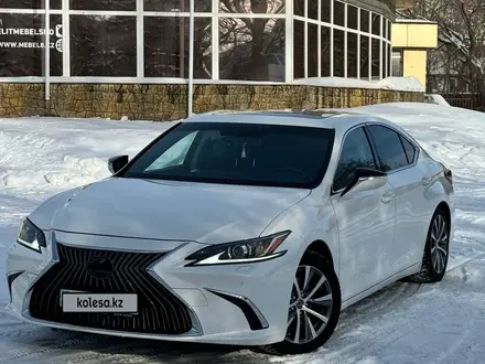 Lexus ES 250 2019 года за 22 950 000 тг. в Петропавловск – фото 7