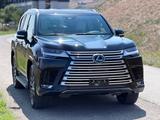 Lexus LX 600 2026 годаүшін66 000 000 тг. в Тбилиси
