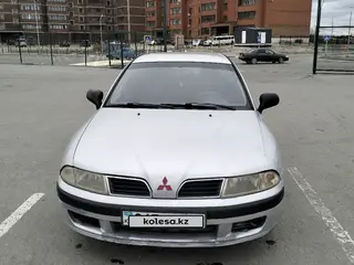 Mitsubishi Carisma, 2002