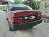 Volkswagen Passat 1993 года за 1 080 000 тг. в Тараз – фото 3