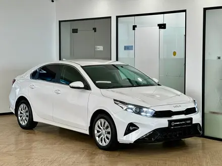 Kia Cerato Luxe 2.0 2024 года за 9 350 000 тг. в Астана – фото 3