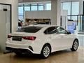 Kia Cerato Luxe 2.0 2024 годаүшін9 350 000 тг. в Астана – фото 4