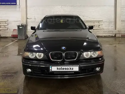 BMW 528 1998 года за 3 500 000 тг. в Семей