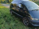 Toyota Estima Lucida 1995 года за 1 200 000 тг. в Риддер – фото 2