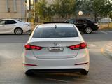 Hyundai Elantra 2016 года за 4 750 000 тг. в Атырау – фото 4