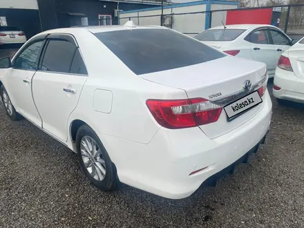 Toyota Camry 2013 года за 7 929 675 тг. в Алматы – фото 4