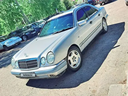 Mercedes-Benz E 230 1996 года за 2 650 000 тг. в Костанай – фото 11