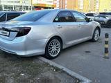 Toyota Camry 2014 годаfor6 500 000 тг. в Астана – фото 4