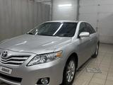 Toyota Camry 2011 года за 7 200 000 тг. в Уральск