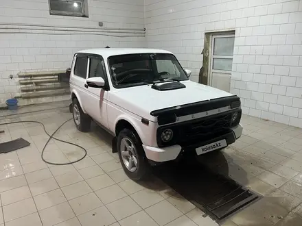 ВАЗ (Lada) Lada 2121 2019 года за 4 100 000 тг. в Атырау – фото 12