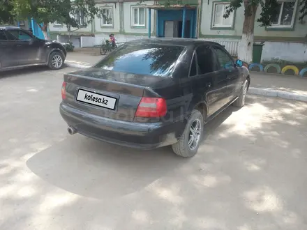 Audi A4 1996 года за 1 200 000 тг. в Актобе – фото 9