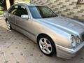 Mercedes-Benz E 280 2001 года за 4 200 000 тг. в Шымкент – фото 2