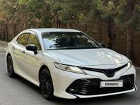 Toyota Camry 2018 годаүшін13 400 000 тг. в Алматы