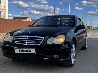 Mercedes-Benz C 240