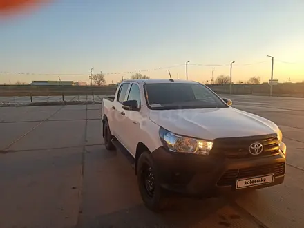 Toyota Hilux 2017 года за 17 300 000 тг. в Уральск – фото 3