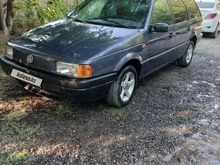 Volkswagen Passat 1993 года за 1 400 000 тг. в Шымкент