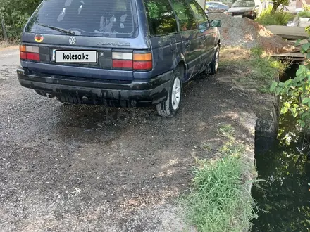 Volkswagen Passat 1993 года за 1 400 000 тг. в Шымкент – фото 3