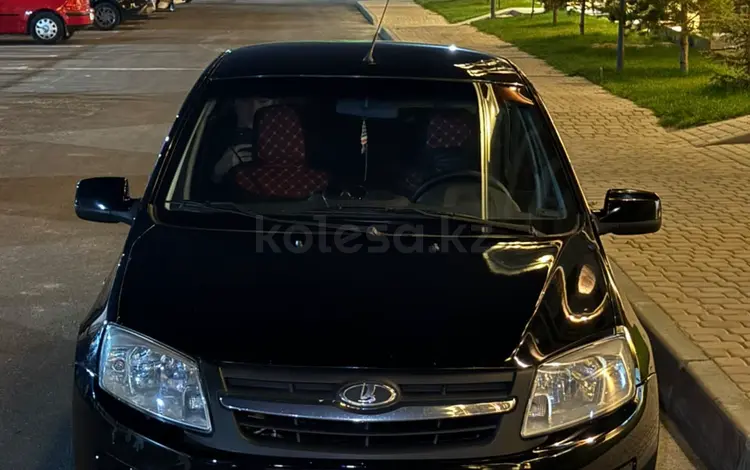 ВАЗ (Lada) Granta 2190 2013 года за 2 600 000 тг. в Шымкент
