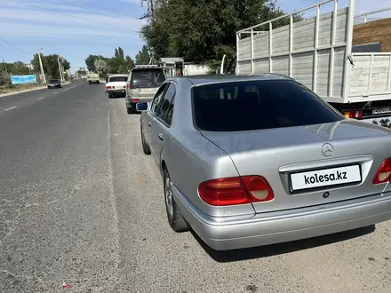 Mercedes-Benz E 280 1996 года за 2 500 000 тг. в Тараз – фото 5