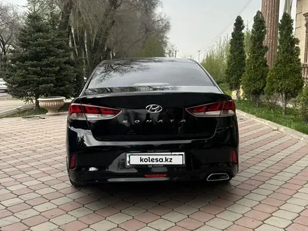 Hyundai Sonata 2019 года за 10 200 000 тг. в Алматы – фото 4
