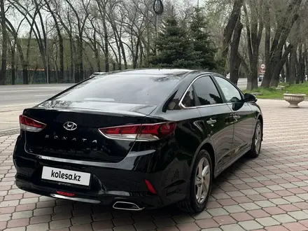 Hyundai Sonata 2019 года за 10 200 000 тг. в Алматы – фото 5