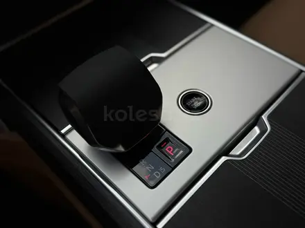 Land Rover Range Rover 2024 года за 97 500 000 тг. в Алматы – фото 11