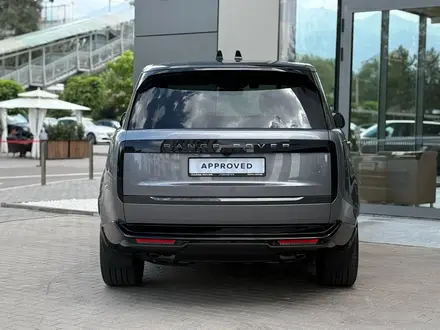 Land Rover Range Rover 2024 года за 97 500 000 тг. в Алматы – фото 5