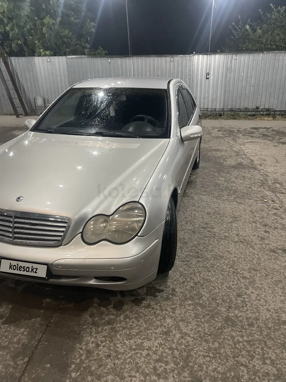 Mercedes-Benz C-Class, 2002