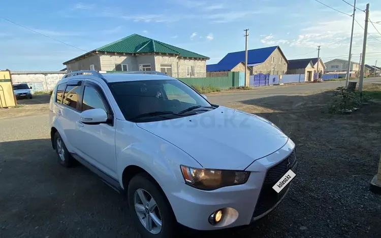 Mitsubishi Outlander 2012 года за 6 000 000 тг. в Атырау